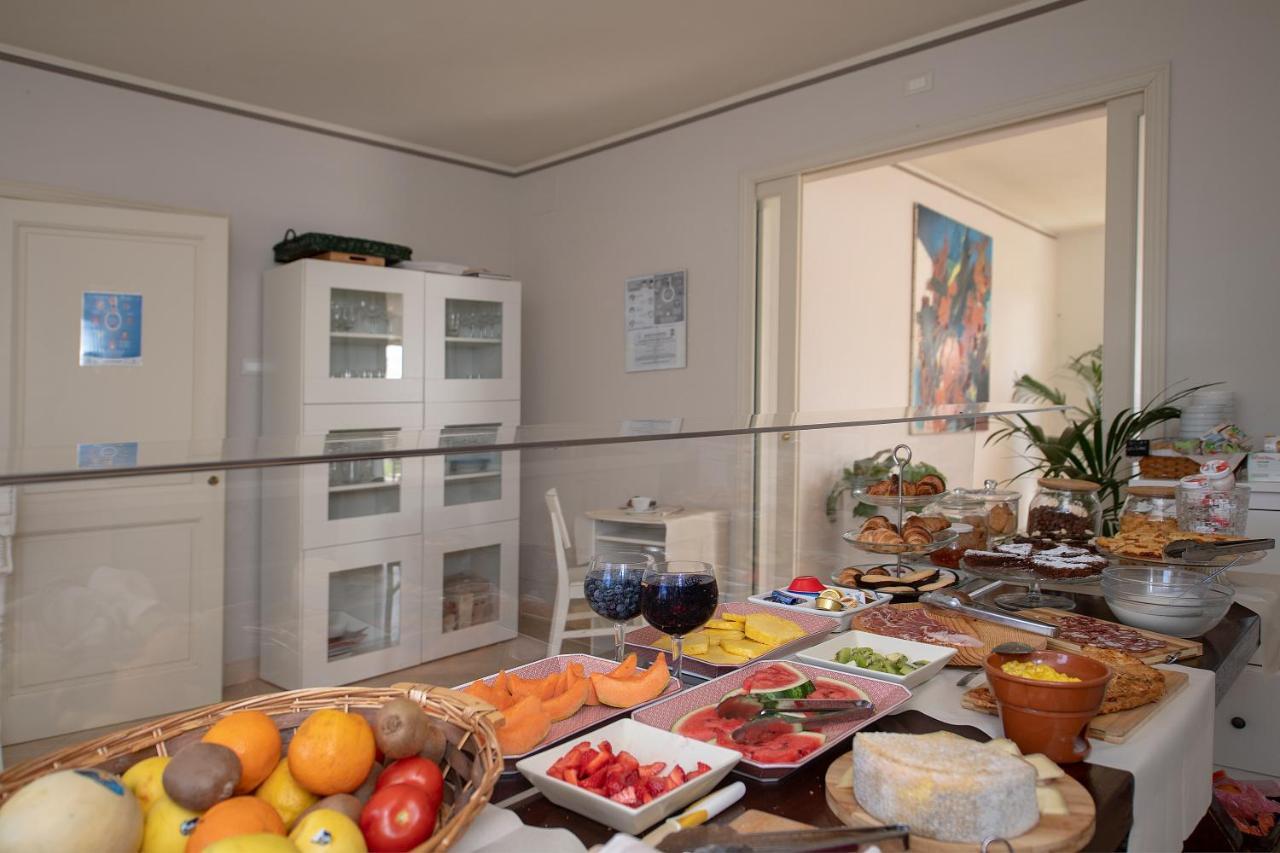 بيتراسانتا Relais Villa Isabel المظهر الخارجي الصورة