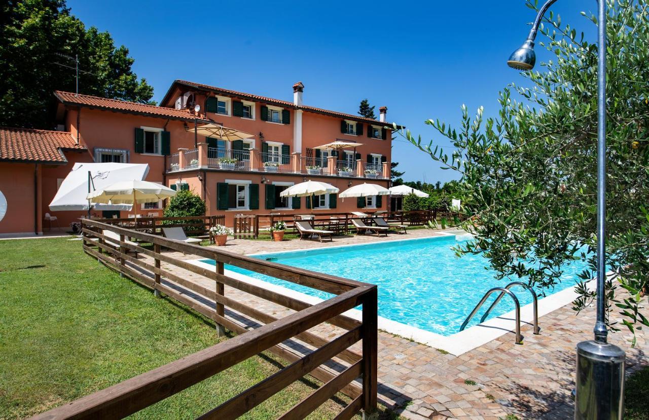 بيتراسانتا Relais Villa Isabel المظهر الخارجي الصورة